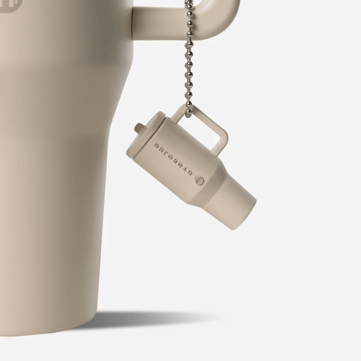 Traveler Llavero Cream