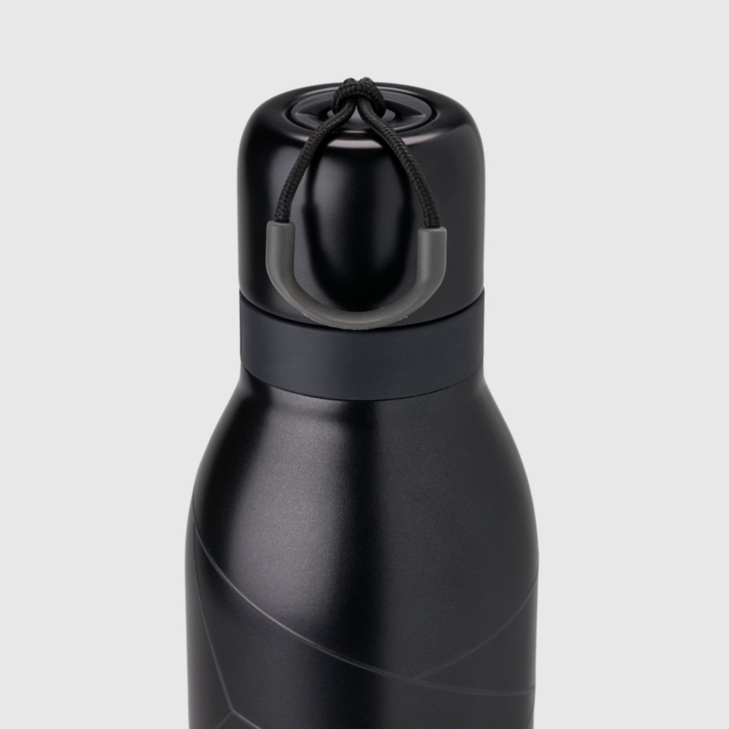 FreeSip Twist 24 oz Lights Camera Action