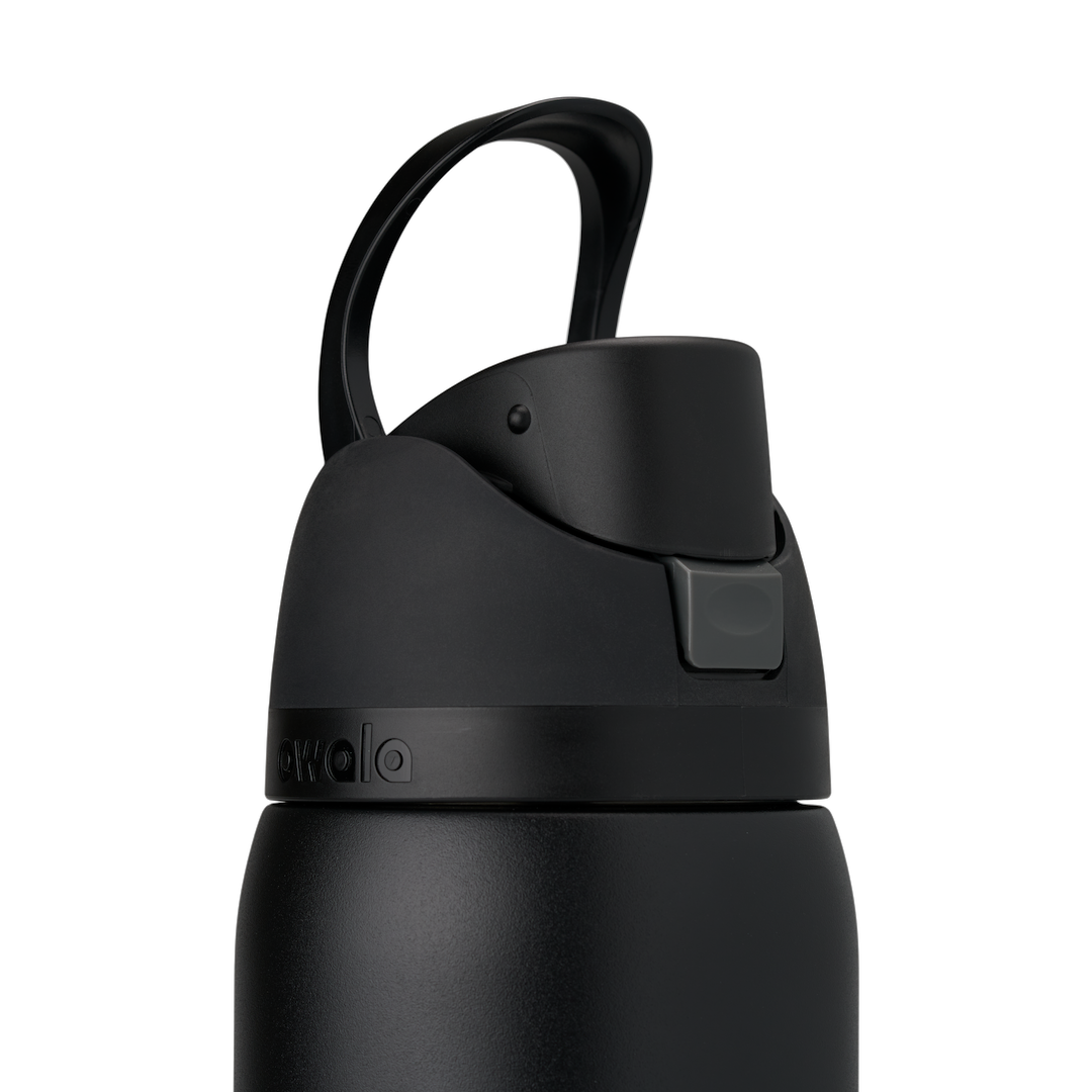 Owala FreeSip 32 oz Very Very Dark