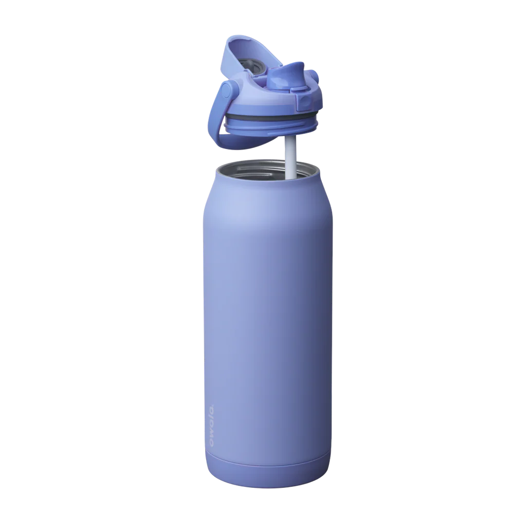 FreeSip Sway 64 oz Out of the Blue