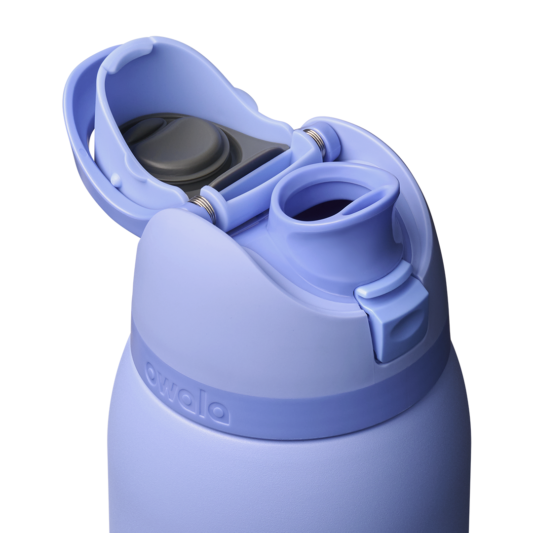 Owala FreeSip 24 oz Out of the Blue