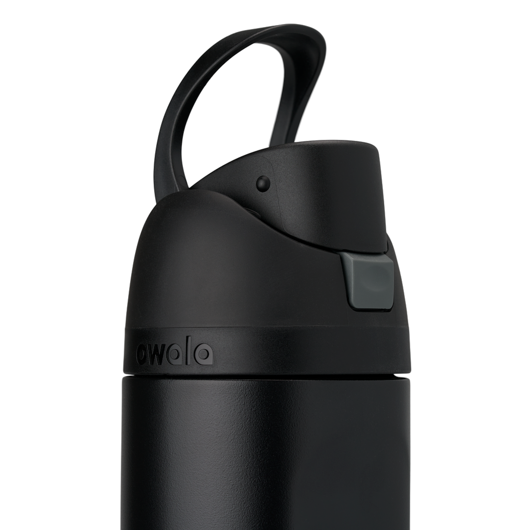 Owala FreeSip 24 oz Very Very Dark