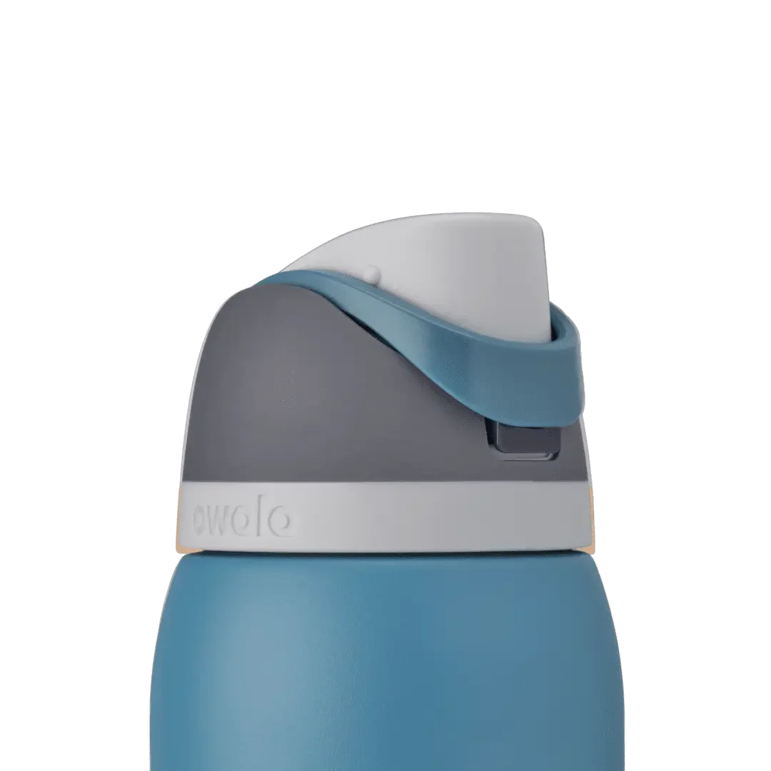 Owala FreeSip 32 oz Blue Oasis