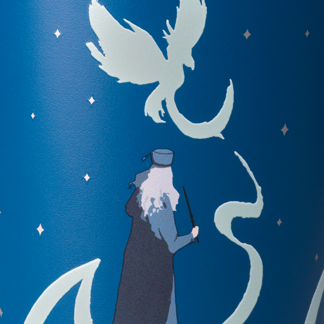 Detalle del grabado del FreeSip Sway 30 oz Patronus